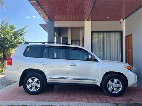 Toyota Land Cruiser Used Cars for Sale in Philppines .